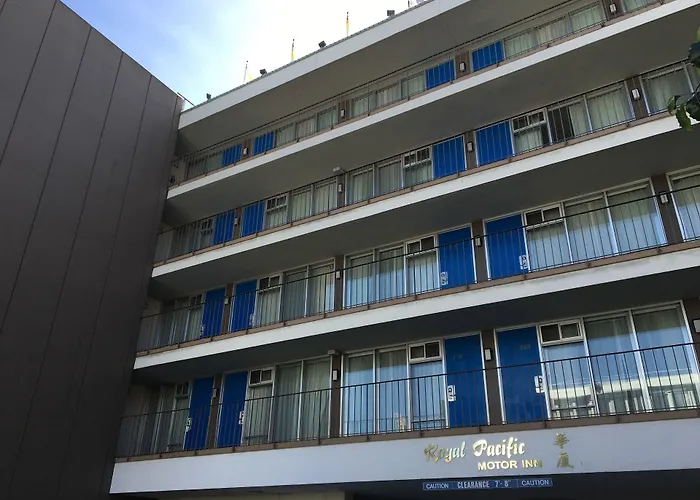 Royal Pacific Motor Inn
